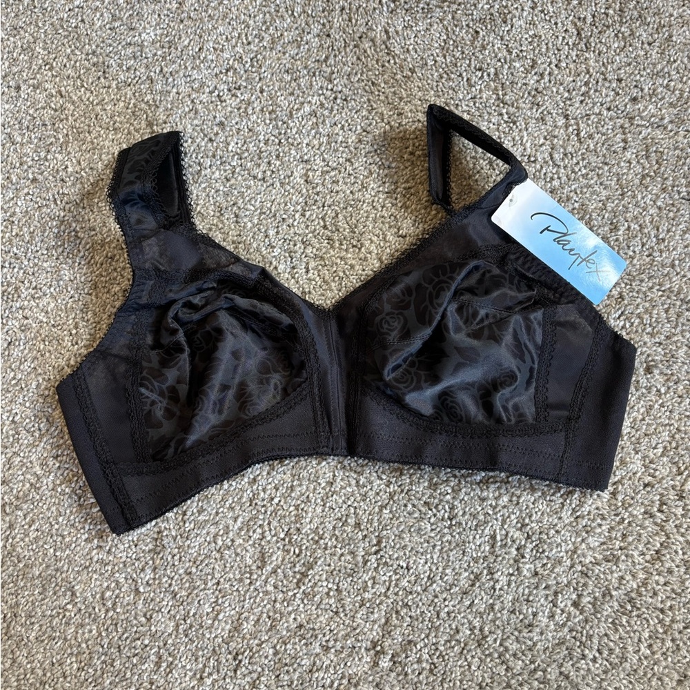 Playtex Black Rose Pattern Bra